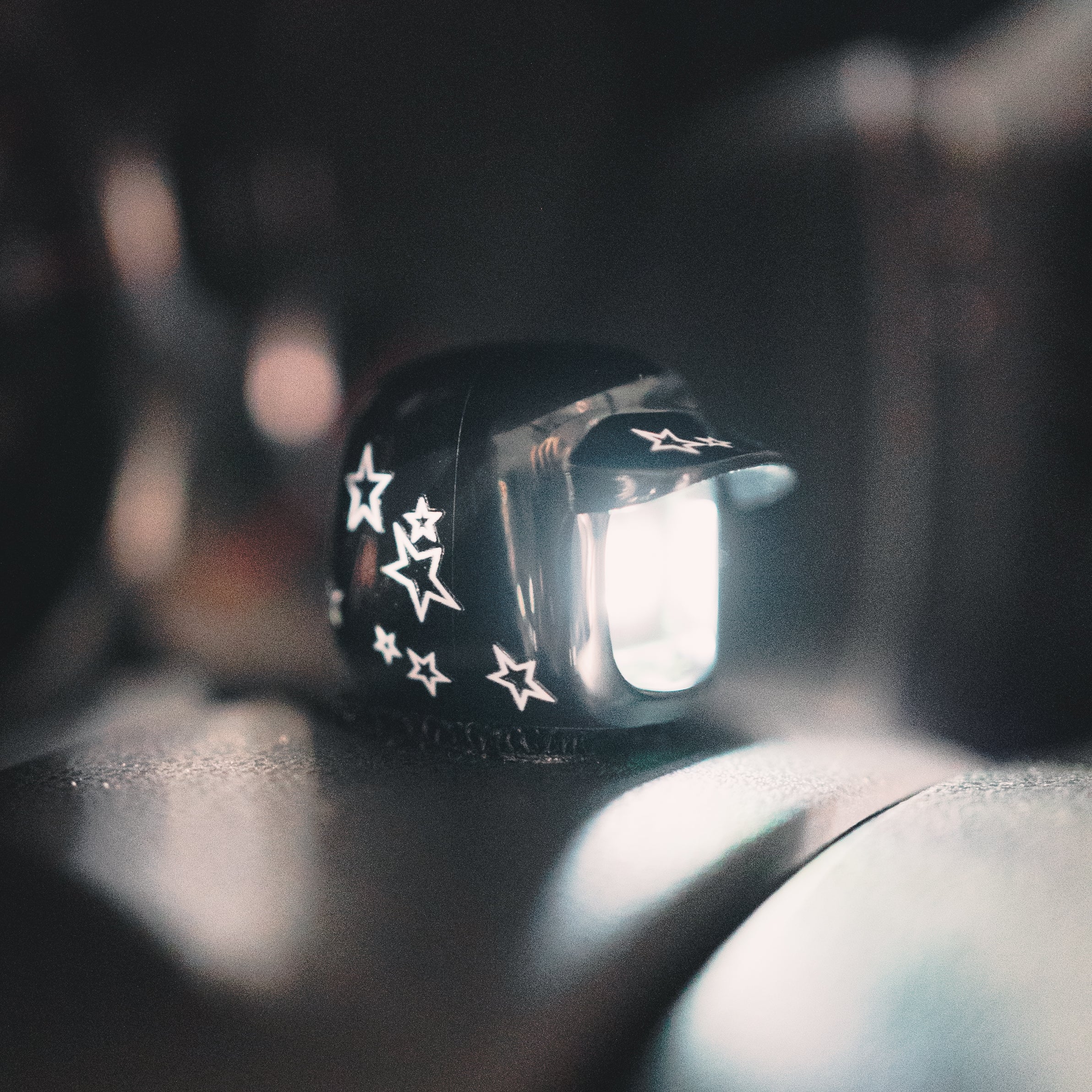 UNDERGROUND MOCHI HELMET