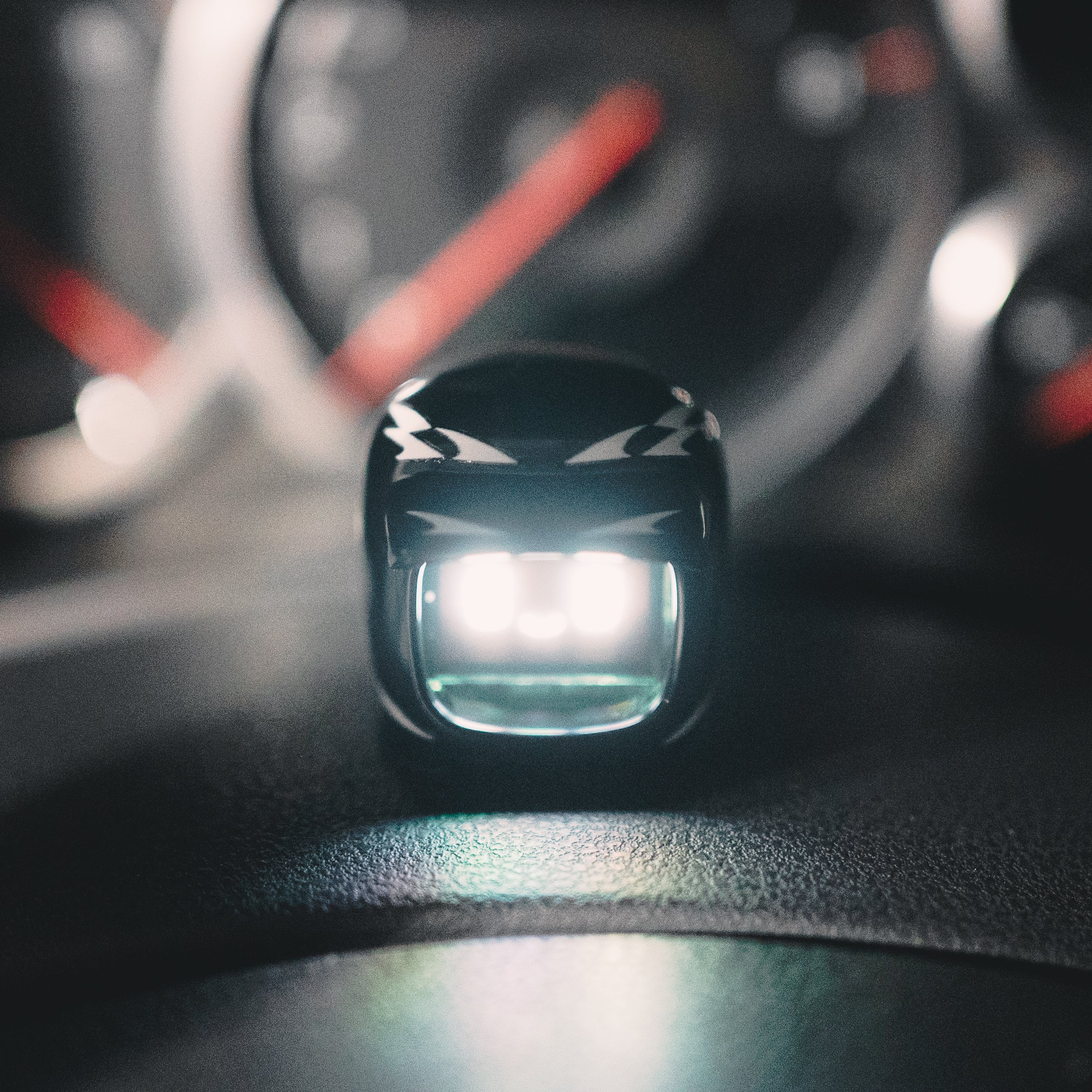 UNDERGROUND MOCHI HELMET