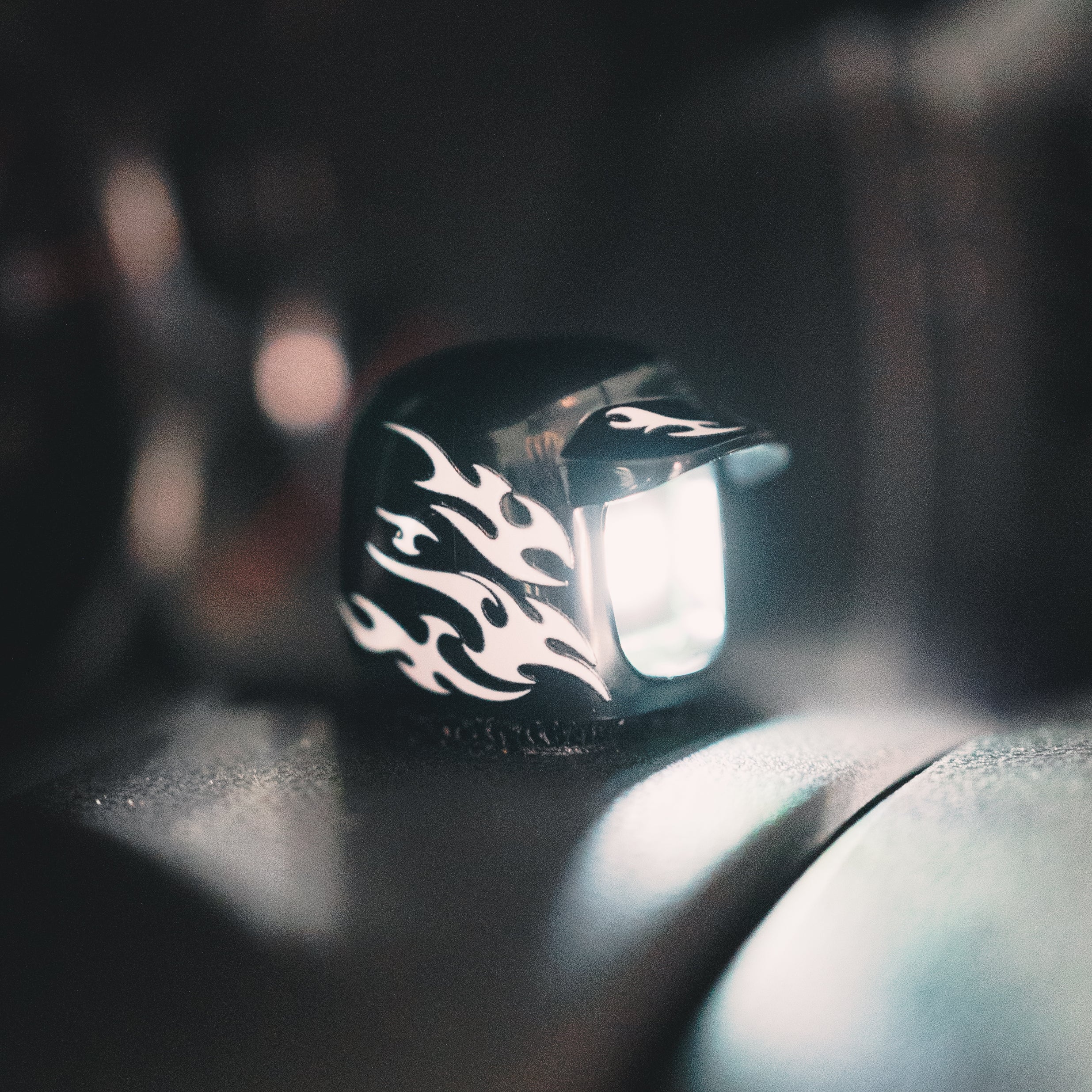UNDERGROUND MOCHI HELMET