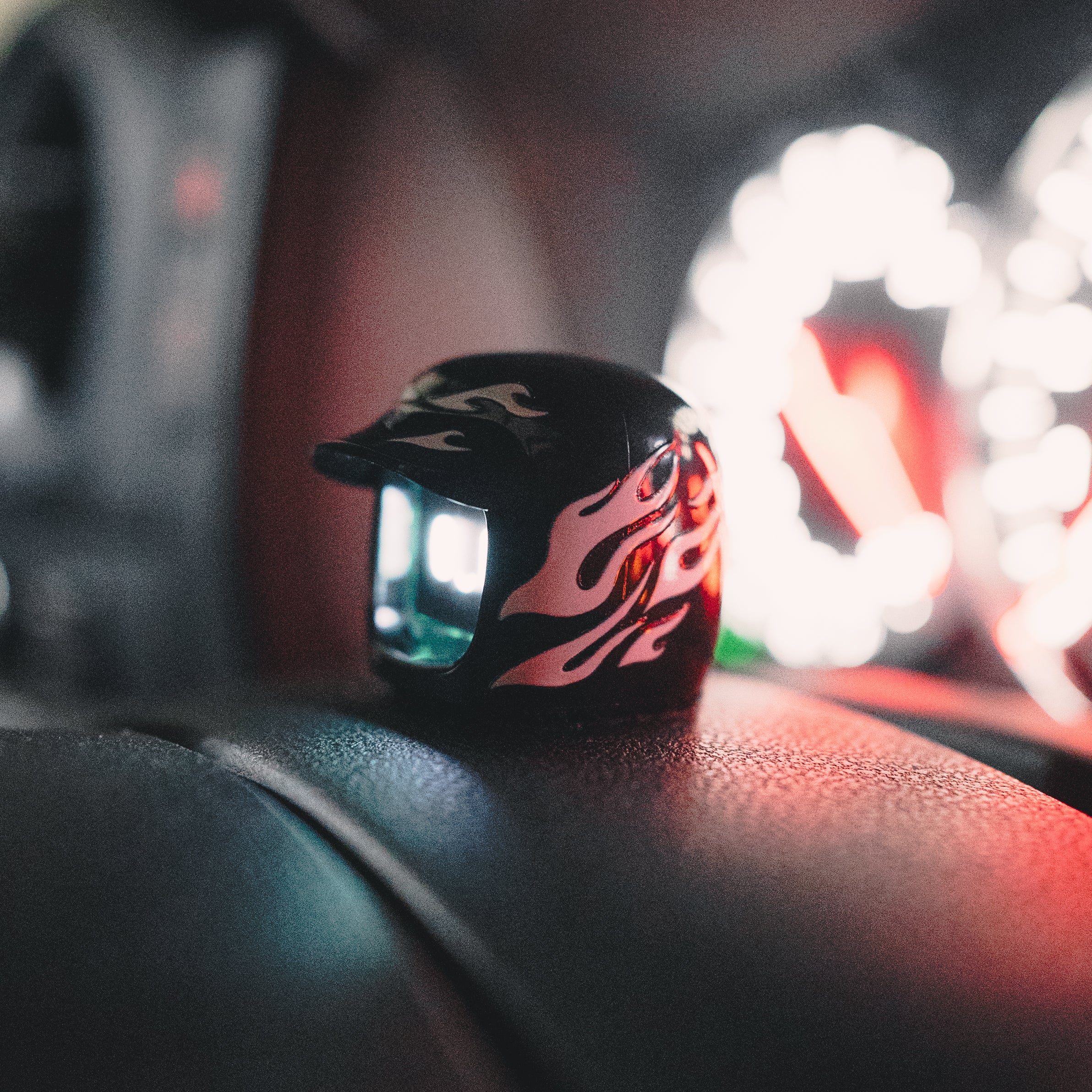 UNDERGROUND MOCHI HELMET