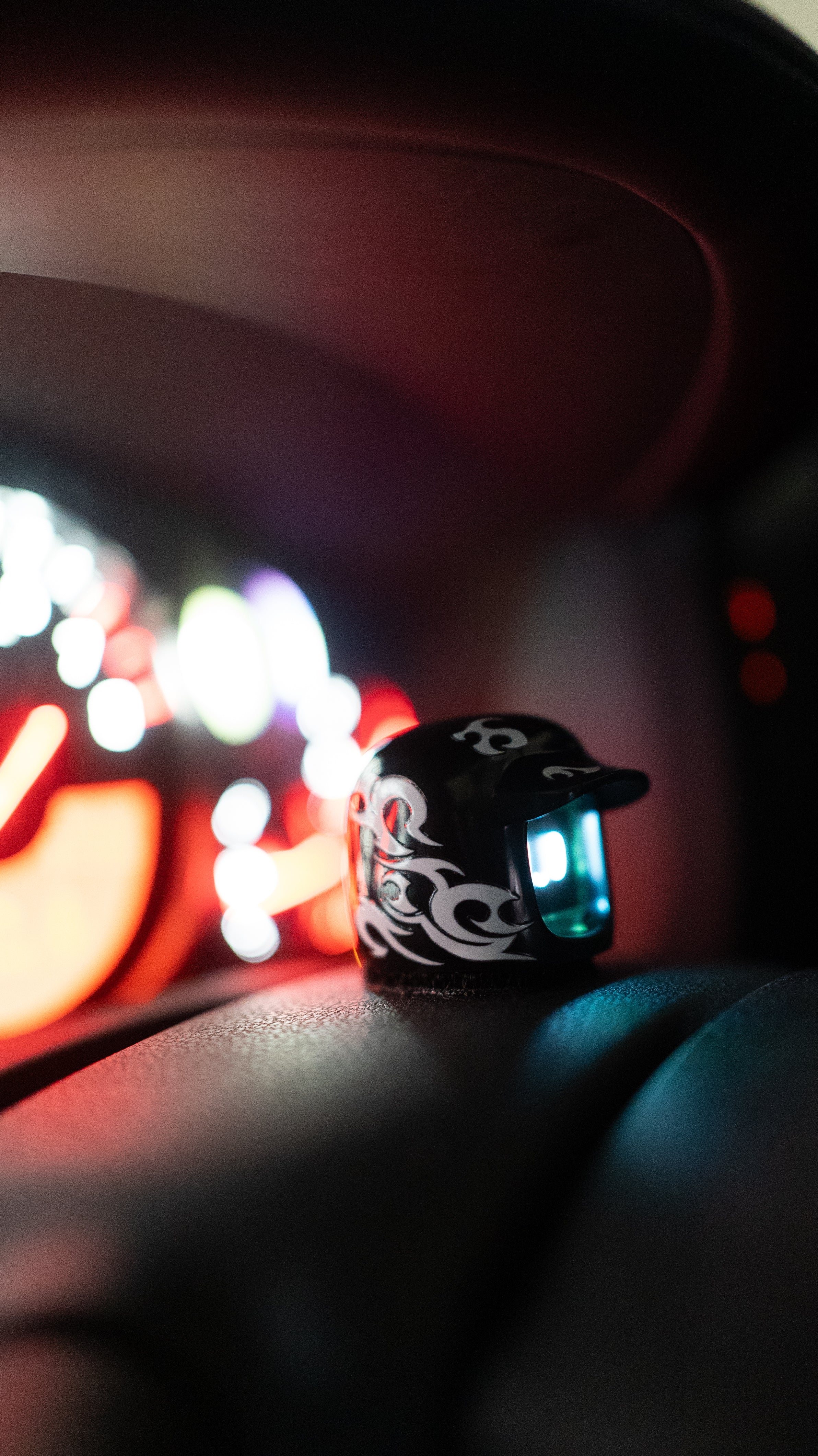 UNDERGROUND MOCHI HELMET