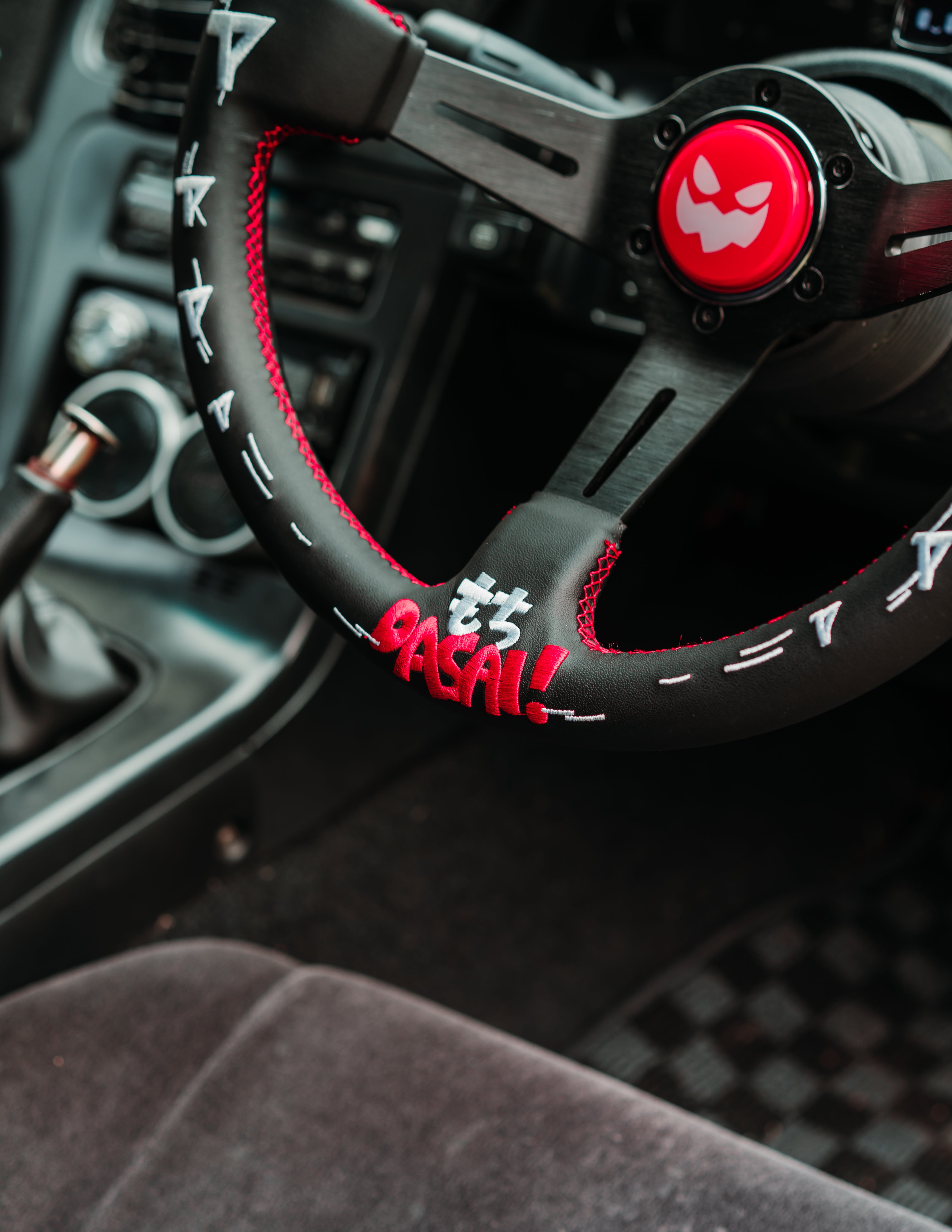 MOCHI SPECIAL STEERING