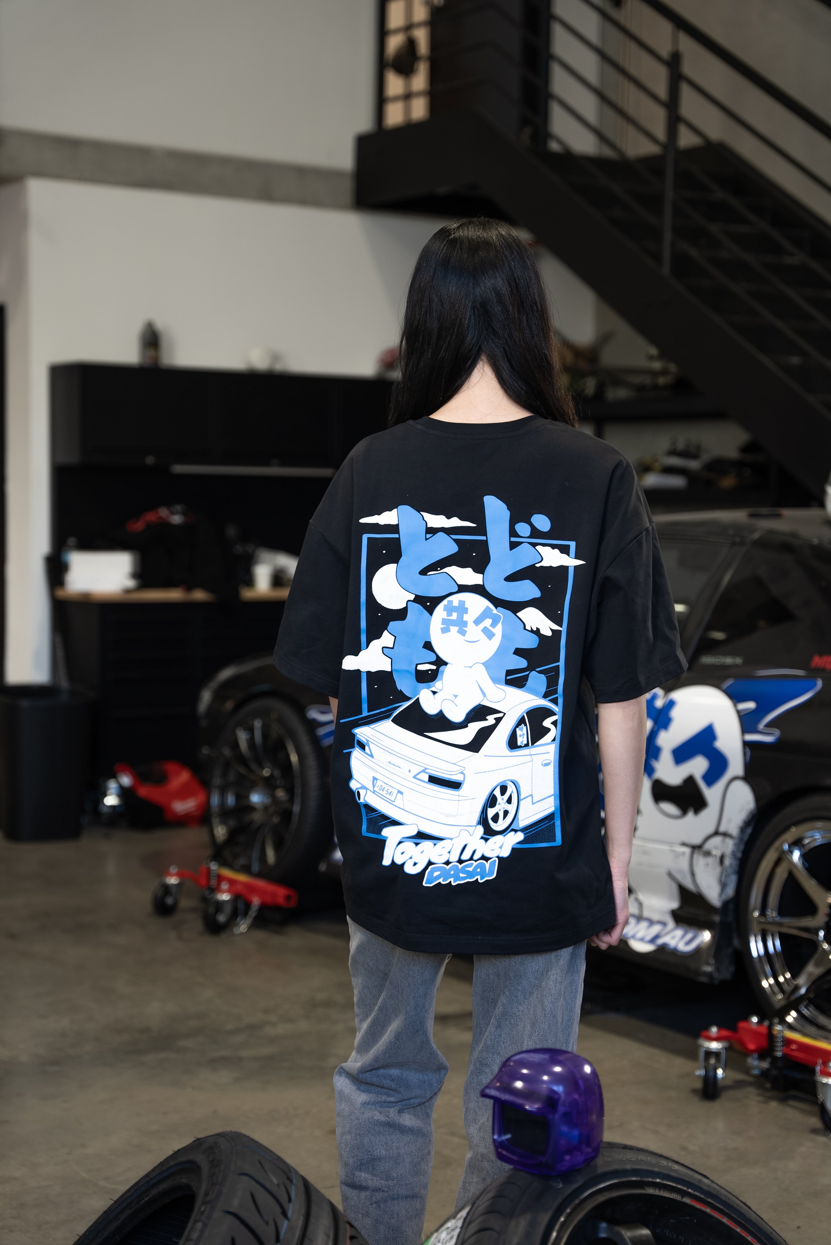 TOMO TOUGE T-SHIRT