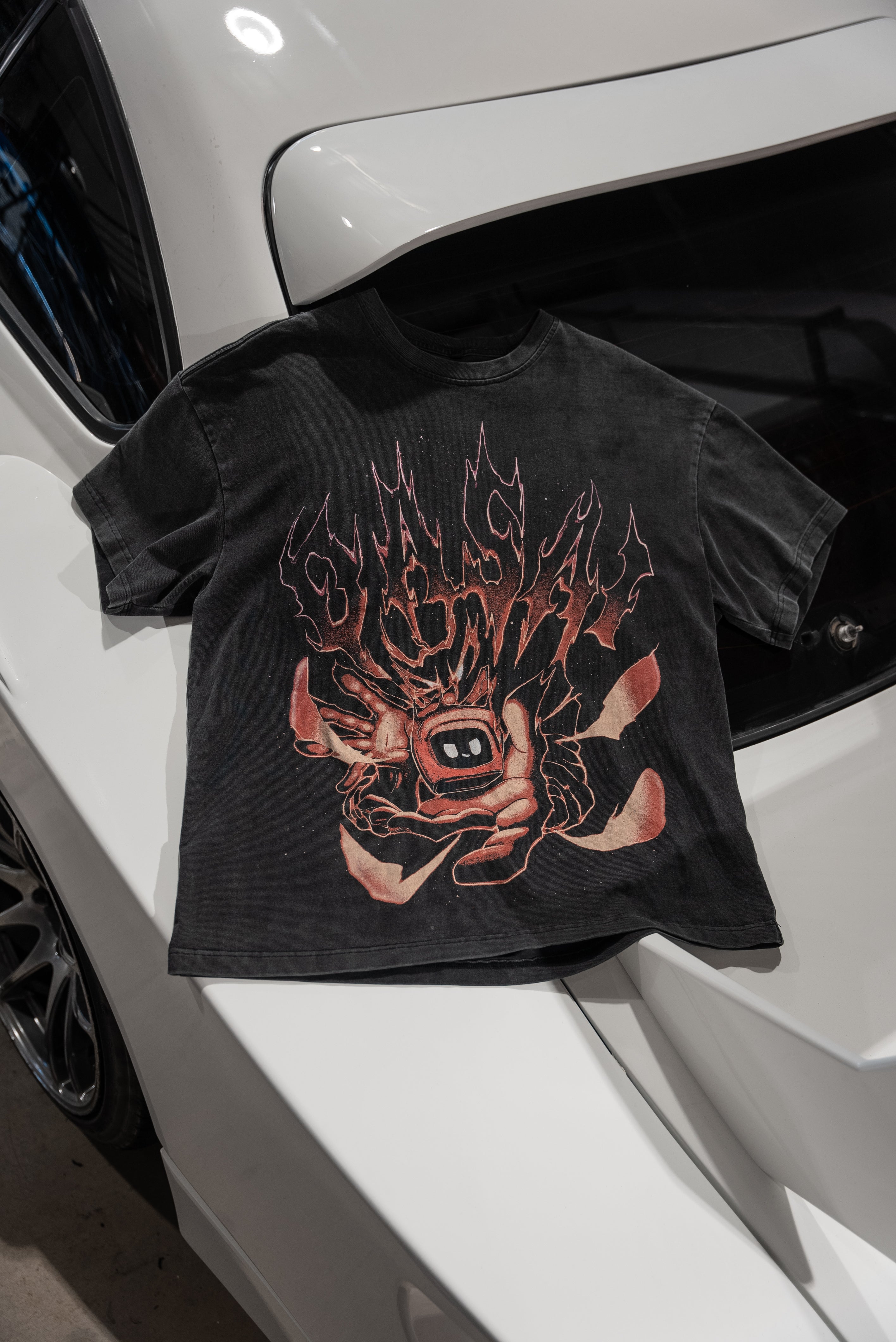 DASAI BURST T-SHIRT