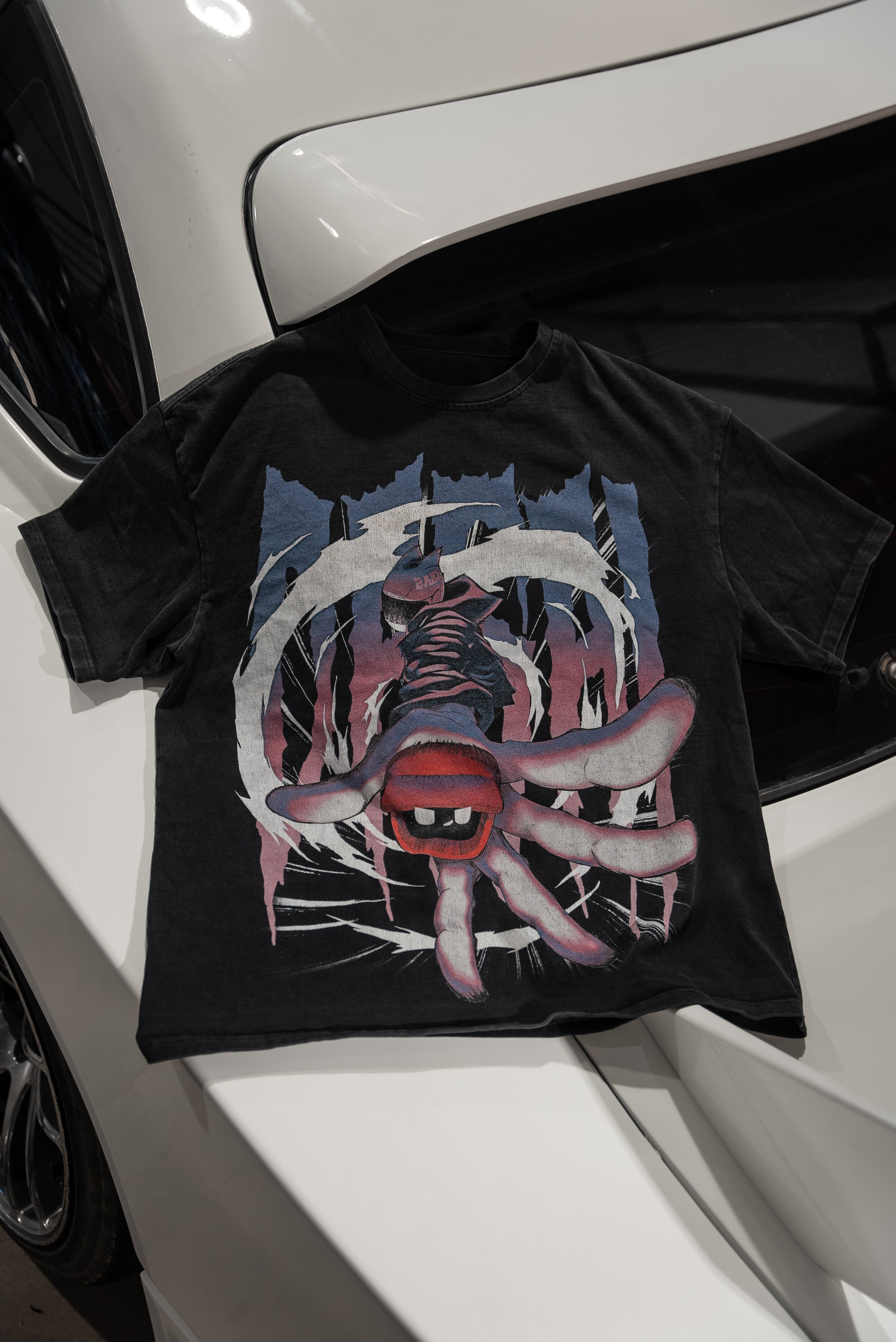 BAKA T-SHIRT